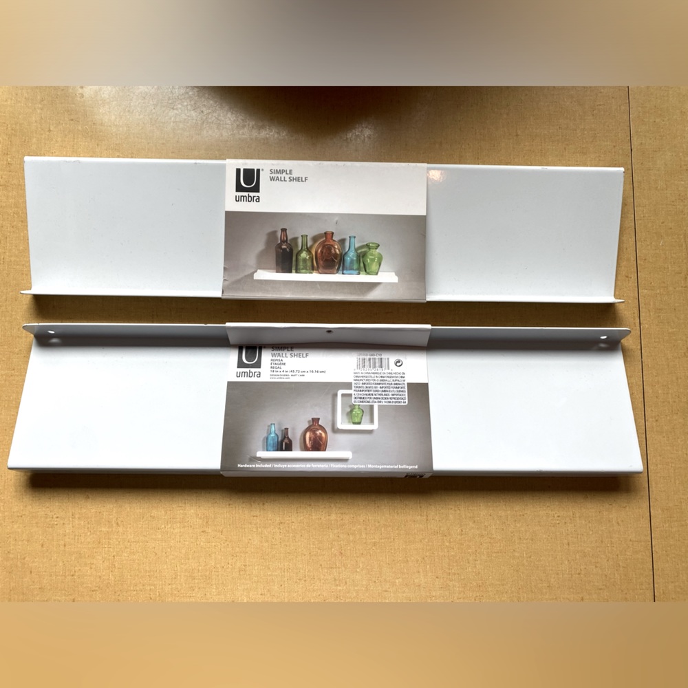 Set of 2 Umbra Simple Wall Shelves – “Montage” Model, White Finish